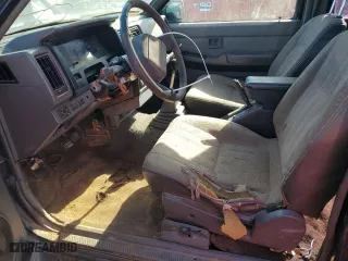 1992 Nissan Pathfinder LE with VIN JN8HD17S3NW009191, listed as a Copart auction lot 88817005 with 309,878 mi miles and Salvage Title. Bid and sale history available at carsss.com. Image 7.