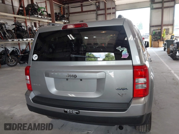 2015 Jeep Patriot High Altitude with VIN 1C4NJRFB4FD382647, listed as a IAAI auction lot 42641866 with 69,775 mi miles and . Bid and sale history available at DreamBid. Image 16.