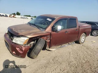 2004 Nissan Titan SE z VIN 1N6AA07AX4N566477, wystawiony jako Copart lot #61235105 z przebiegiem 145 922 mil mil oraz Szkoda całkowita • Salvage title. Historia ofert i sprzedaży dostępna na DreamBid. Obrazek 1.