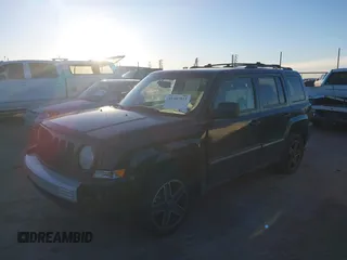 2009 Jeep Patriot with VIN 1J8FT48B79D110072, listed as a IAAI auction lot 41387933 with 92,420 mi miles and . Bid and sale history available at DreamBid. Image 2.