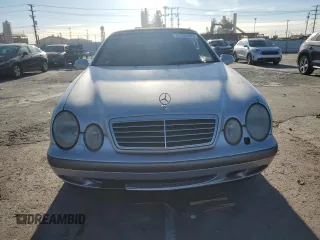 1999 Mercedes-Benz CLK 320/430 z VIN WDBLK65G2XT024808, wystawiony jako Copart lot #85336294 z przebiegiem 289 898 mil mil oraz Szkoda całkowita • Salvage title. Historia ofert i sprzedaży dostępna na DreamBid. Obrazek 5.