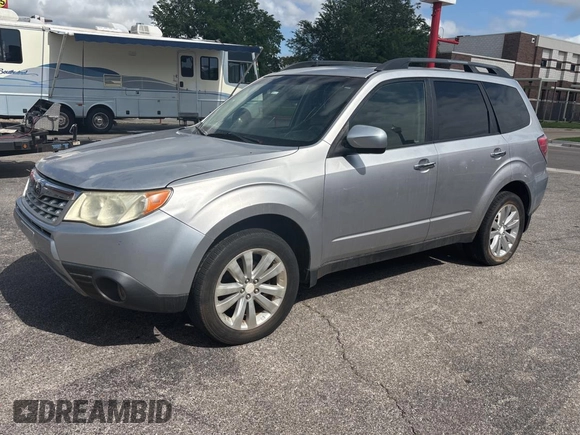 2012 Subaru Forester X Limited z VIN JF2SHBEC2CH414923, wystawiony jako Copart lot #58853575 z przebiegiem 188 885 mil mil oraz Czysty tytuł • Clean title. Historia ofert i sprzedaży dostępna na DreamBid. Obrazek 2.