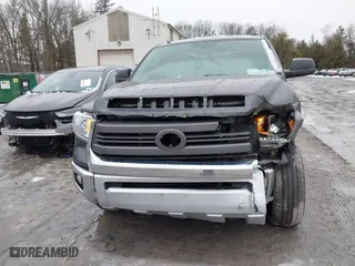 2014 Toyota Tundra 4WD Truck SR with VIN 5TFUY5F18EX366634, listed as a IAAI auction lot 41683505 with 86,215 mi miles. Bid and sale history available at carsss.com. Image 12.