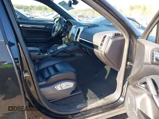 2017 Porsche Cayenne with VIN WP1AA2A28HKA86850, listed as a IAAI auction lot 42085457 with 86,438 mi miles and . Bid and sale history available at DreamBid. Image 5.