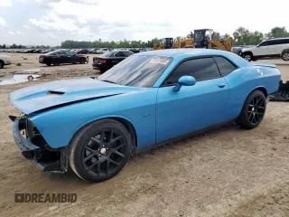 2015 Dodge Challenger R/T Plus z VIN 2C3CDZBT8FH924255, wystawiony jako Copart lot #59559895 z przebiegiem 65 287 mil mil oraz Szkoda całkowita • Salvage title. Historia ofert i sprzedaży dostępna na DreamBid. Obrazek 1.