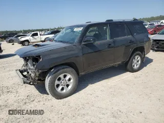 2022 Toyota 4Runner SR5 with VIN JTEEU5JR0N5260179, listed as a Copart auction lot 52883395 with 134,025 mi miles and Salvage title. Bid and sale history available at DreamBid. Image 1.