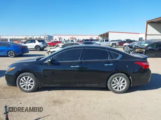 2016 Nissan Altima SV with VIN 1N4AL3APXGC160586, listed as a IAAI auction lot 41371038 with 151,382 mi miles and . Bid and sale history available at DreamBid. Image 14.