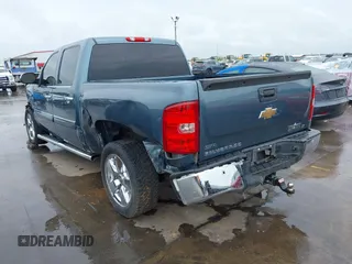 2011 Chevrolet Silverado 1500 LT with VIN 3GCPCSE08BG208197, listed as a IAAI auction lot 41865262 with 144,512 mi miles and . Bid and sale history available at DreamBid. Image 3.