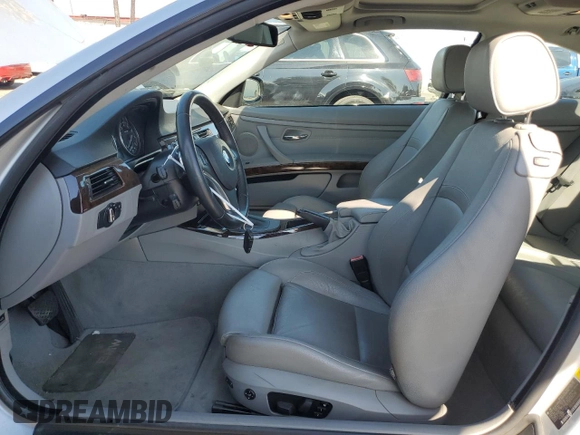 2010 BMW 3 Series 328i with VIN WBAWV1C58AP124404, listed as a Copart auction lot 80296704 with 113,597 mi miles and Clean Title. Bid and sale history available at carsss.com. Image 7.