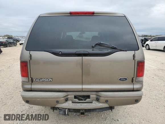 2003 Ford Excursion Eddie Bauer z VIN 1FMNU45S33ED13607, wystawiony jako Copart lot #83227864 z przebiegiem 251 989 mil mil oraz Szkoda całkowita • Salvage title. Historia ofert i sprzedaży dostępna na DreamBid. Obrazek 6.