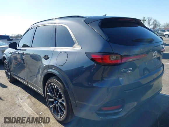 2025 Mazda CX-70 S Premium with VIN JM3KJDHC8S1102288, listed as a IAAI auction lot 41994535 with 2,122 mi miles and . Bid and sale history available at DreamBid. Image 3.