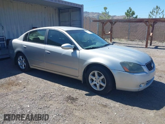 2006 Nissan Altima 2.5 with VIN 1N4AL11D16N394127, listed as a IAAI auction lot 42058345 with 205,454 mi miles. Bid and sale history available at carsss.com. Image 1.