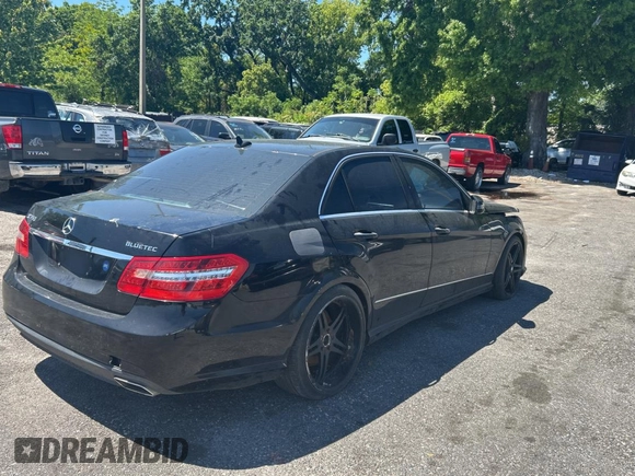 2013 Mercedes-Benz E-Class E 350 Luxury BlueTEC with VIN WDDHF2EB9DA706929, listed as a Copart auction lot 50948765 with 143,639 mi miles and Clean Title. Bid and sale history available at carsss.com. Image 4.