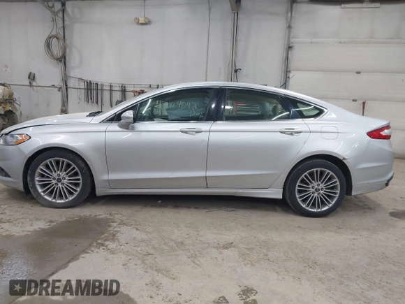 2014 Ford Fusion SE with VIN 3FA6P0H92ER284852, listed as a IAAI auction lot 42104842 with 103,295 mi miles. Bid and sale history available at carsss.com. Image 14.