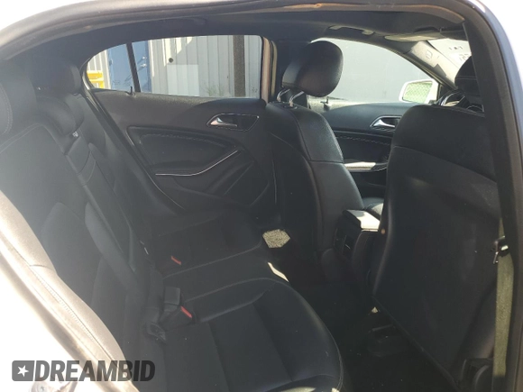 2019 Mercedes-Benz GLA 250 z VIN WDCTG4GB8KJ549895, wystawiony jako Copart lot #56713455 z przebiegiem 29 490 mil mil oraz Szkoda całkowita • Salvage title. Historia ofert i sprzedaży dostępna na DreamBid. Obrazek 11.