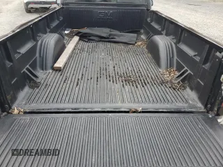 1998 Chevrolet Silverado 1500 with VIN 1GCEK14RXWZ236495, listed as a Copart auction lot 84159824 with 115,083 mi miles and Salvage Title. Bid and sale history available at DreamBid. Image 10.