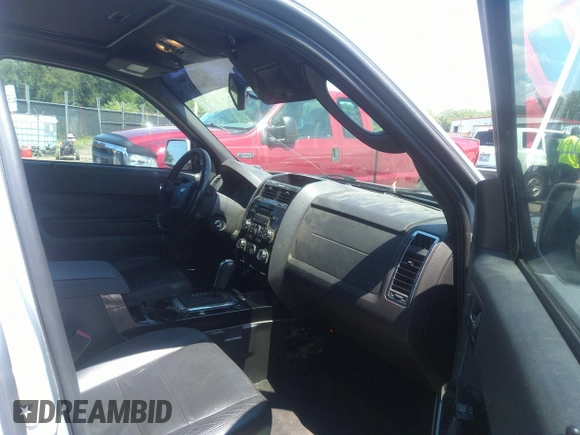 2009 Ford Escape Limited with VIN 1FMCU94G89KC50550, listed as a IAAI auction lot 33489611 with 193,856 mi miles and . Bid and sale history available at DreamBid. Image 5.