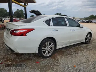 2016 Nissan Altima SR with VIN 1N4BL3AP8GC142849, listed as a Copart auction lot 73084254 with 275,881 mi miles and Salvage Title. Bid and sale history available at carsss.com. Image 3.
