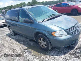 2005 Dodge Caravan SXT with VIN 2D4GP44L95R242873, listed as a IAAI auction lot 42423044 with 227,863 mi miles and . Bid and sale history available at DreamBid. Image 1.