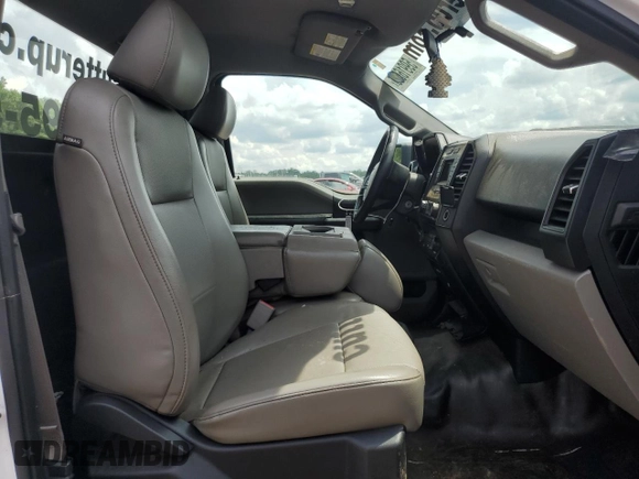 2016 Ford F-150 XL z VIN 1FTMF1C86GKD33955, wystawiony jako Copart lot #59916525 z przebiegiem 91 158 mil mil oraz Szkoda całkowita • Salvage title. Historia ofert i sprzedaży dostępna na DreamBid. Obrazek 10.