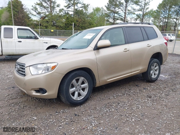 2008 Toyota Highlander with VIN JTEDS41A682019853, listed as a IAAI auction lot 41856615 with 157,215 mi miles. Bid and sale history available at carsss.com. Image 2.