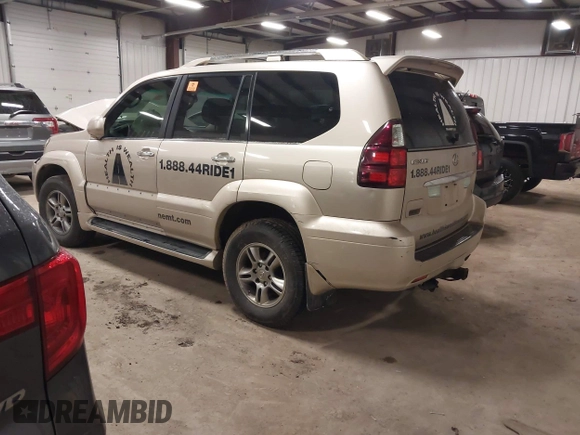 2009 Lexus GX 470 with VIN JTJBT20X690177929, listed as a IAAI auction lot 42006100 with 271,850 mi miles and . Bid and sale history available at carsss.com. Image 3.