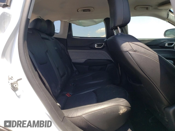2022 Jeep Compass Latitude with VIN 3C4NJCBB5NT118932, listed as a Copart auction lot 55504443 with 11,152 mi miles and Salvage Title. Bid and sale history available at carsss.com. Image 11.