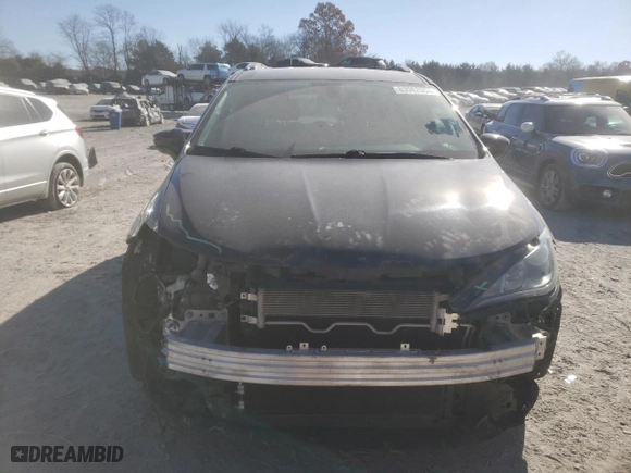 2019 Chrysler Pacifica Touring L with VIN 2C4RC1BG1KR698285, listed as a Copart auction lot 83982554 with 118,825 mi miles and Clean Title. Bid and sale history available at carsss.com. Image 5.