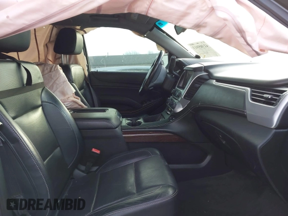 2015 GMC Yukon XL SLT with VIN 1GKS2HKC6FR257133, listed as a IAAI auction lot 41385913 with 150,238 mi miles. Bid and sale history available at carsss.com. Image 5.