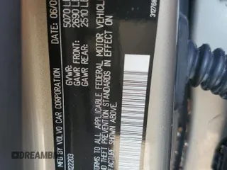 2010 Volvo V70 with VIN YV1982BW4A1122203, listed as a Copart auction lot 76001354 with Not provided miles and Salvage title. Bid and sale history available at DreamBid. Image 13.