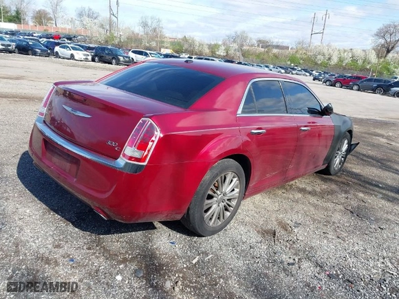 2013 Chrysler 300 with VIN 2C3CCAKTXDH645262, listed as a IAAI auction lot 41939164 with NaN miles. Bid and sale history available at carsss.com. Image 4.