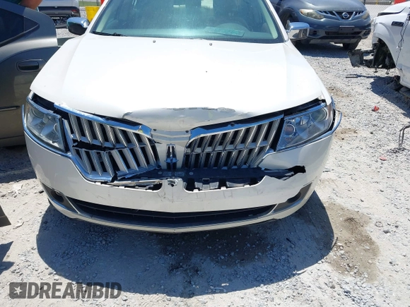 2010 Lincoln MKZ with VIN 3LNHL2GC2AR654534, listed as a IAAI auction lot 42078435 with 103,199 mi miles and . Bid and sale history available at DreamBid. Image 6.