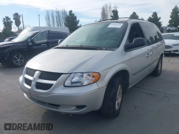 2002 Dodge Caravan EX with VIN 2B8GP74L12R522101, listed as a IAAI auction lot 41685332 with 229,402 mi miles. Bid and sale history available at carsss.com. Image 2.