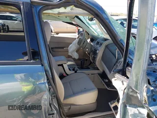 2012 Ford Escape XLT with VIN 1FMCU0D78CKC18328, listed as a IAAI auction lot 40185140 with 81,904 mi miles. Bid and sale history available at carsss.com. Image 5.
