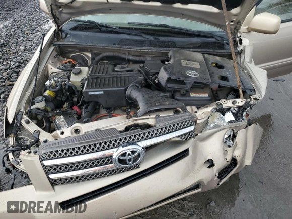 2006 Toyota Highlander z VIN JTEEW21A060005937, wystawiony jako Copart lot #55835305 z przebiegiem 251 814 mil mil oraz Szkoda całkowita • Salvage title. Historia ofert i sprzedaży dostępna na DreamBid. Obrazek 12.