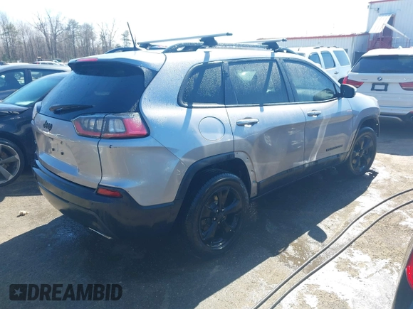 2020 Jeep Cherokee Altitude with VIN 1C4PJMLN6LD541335, listed as a IAAI auction lot 41750648 with 66,880 mi miles. Bid and sale history available at carsss.com. Image 4.
