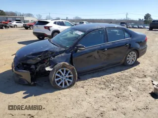 2012 Volkswagen Jetta Sedan SE w/Convenience & Sunroof with VIN 3VWDX7AJ0CM323024, listed as a Copart auction lot 46757115 with 0 mi miles and Salvage Title. Bid and sale history available at carsss.com. Image 1.