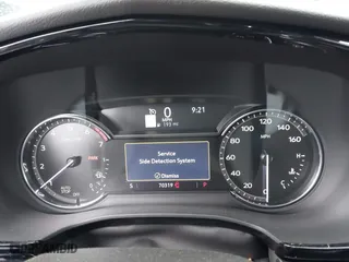 2020 Cadillac XT6 FWD Premium Luxury with VIN 1GYKPCRSXLZ105231, listed as a IAAI auction lot 41735556 with 70,319 mi miles. Bid and sale history available at carsss.com. Image 7.