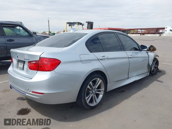 2015 BMW 3 Series 320i xDrive with VIN WBA3C3G52FNS75840, listed as a IAAI auction lot 41873015 with Not provided miles and . Bid and sale history available at DreamBid. Image 4.