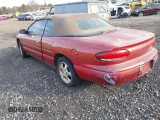 2000 Chrysler Sebring JXi z VIN 3C3EL55H2YT235270, wystawiony jako IAAI lot #41361520 z przebiegiem Nie podano mil oraz . Historia ofert i sprzedaży dostępna na DreamBid. Obrazek 3.