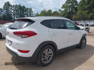 2016 Hyundai Tucson SE z VIN KM8J3CA43GU092864, wystawiony jako IAAI lot #40366787 z przebiegiem 126 462 mil mil oraz . Historia ofert i sprzedaży dostępna na DreamBid. Obrazek 4.