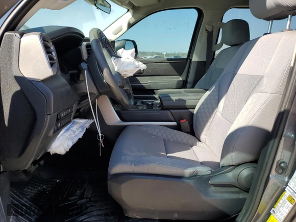 2024 Toyota Tundra 2WD SR5 with VIN 5TFLA5AB5RX031286, listed as a Copart auction lot 75232664 with 23,659 mi miles and Salvage Title. Bid and sale history available at carsss.com. Image 7.