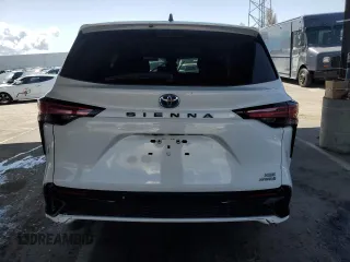 2021 Toyota Sienna XSE with VIN 5TDXRKEC3MS005215, listed as a Copart auction lot 51826915 with 89,078 mi miles and Clean Title. Bid and sale history available at DreamBid. Image 6.