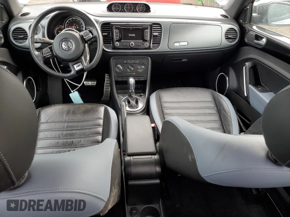2014 Volkswagen Beetle Turbo R-Line with VIN 3VWVT7AT5EM635862, listed as a Copart auction lot 43500865 with 58,412 mi miles and Salvage Title. Bid and sale history available at DreamBid. Image 8.
