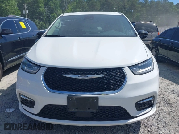 2024 Chrysler Pacifica Hybrid Select z VIN 2C4RC1S72RR117788, wystawiony jako IAAI lot #42318543 z przebiegiem 21 855 mil mil oraz . Historia ofert i sprzedaży dostępna na DreamBid. Obrazek 12.