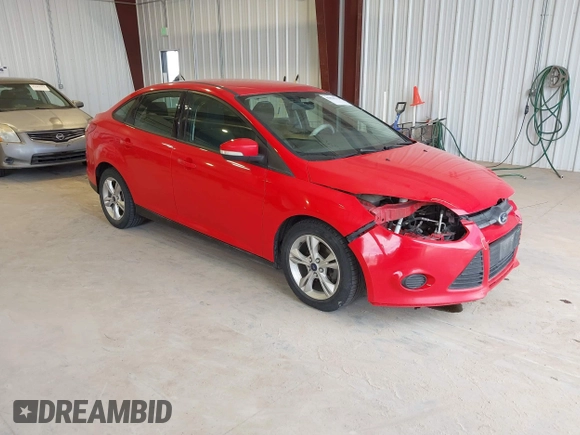 2013 Ford Focus SE with VIN 1FADP3F26DL159395, listed as a IAAI auction lot 42026763 with 165,259 mi miles. Bid and sale history available at carsss.com. Image 1.