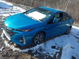 2018 Toyota Prius Prime Plus with VIN JTDKARFP2J3069383, listed as a IAAI auction lot 41595534 with NaN miles. Bid and sale history available at carsss.com. Image 17.