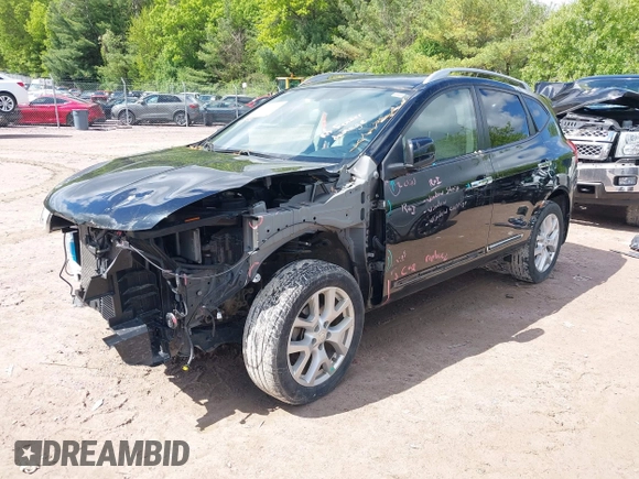 2011 Nissan Rogue S z VIN JN8AS5MV7BW277914, wystawiony jako IAAI lot #42327420 z przebiegiem 137 161 mil mil oraz . Historia ofert i sprzedaży dostępna na DreamBid. Obrazek 2.