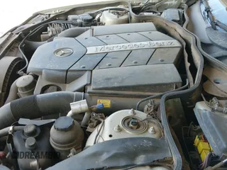 2003 Mercedes-Benz SL 500 z VIN WDBSK75F53F008054, wystawiony jako IAAI lot #42506066 z przebiegiem Nie podano mil oraz . Historia ofert i sprzedaży dostępna na DreamBid. Obrazek 18.