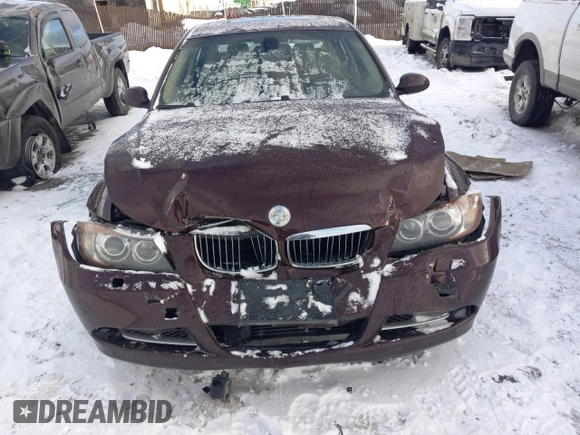 2007 BMW 3 Series 335xi with VIN WBAVD53567A008796, listed as a Copart auction lot 77637554 with 101,713 mi miles and Salvage Title. Bid and sale history available at carsss.com. Image 5.